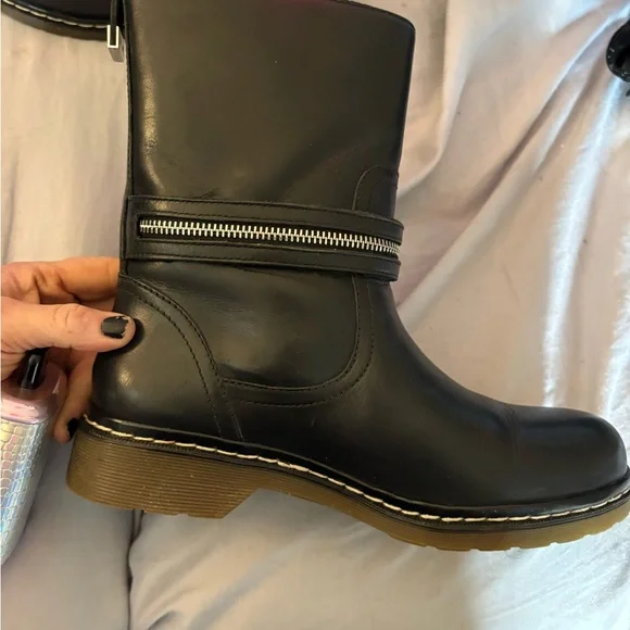 Zara Black Leather Ankle Boots with Silver Hardware - Picture 2 of 4